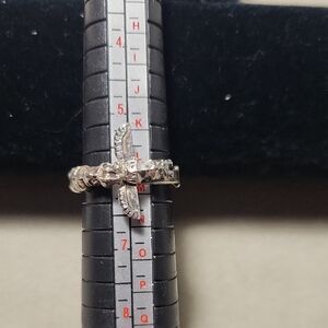 Elegant Silver Women's Ring